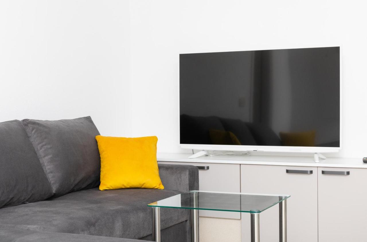 Apartmani Canaki Supetar Ngoại thất bức ảnh